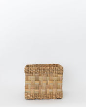 Load image into Gallery viewer, Mosi Seagrass Basket