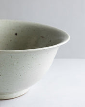 Load image into Gallery viewer, Vintage White Glaze Bowl