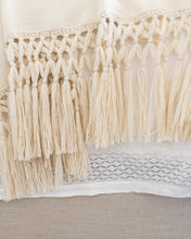 Load image into Gallery viewer, Fringed Alpaca Throw