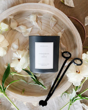 Load image into Gallery viewer, Carved Paulownia & Leather Tray