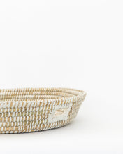 Load image into Gallery viewer, Handled Grass Basket
