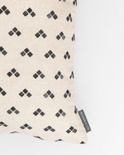 Load image into Gallery viewer, Norah Geo Print Pillow Cover
