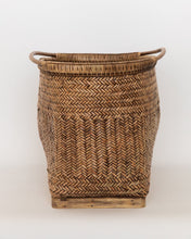 Load image into Gallery viewer, Verona Vintage Basket
