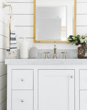 Load image into Gallery viewer, Upton Stripe Hand Towel
